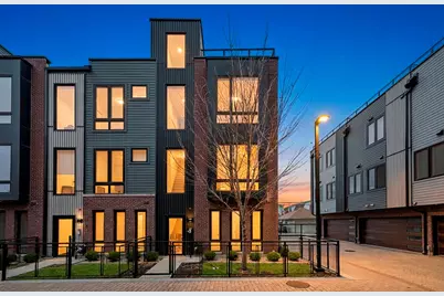 4214 W Belmont Avenue #5, Chicago, IL 60641 - Photo 1