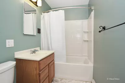 222 Stiles Street, Genoa, IL 60135 - Photo 10