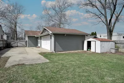 222 Stiles Street, Genoa, IL 60135 - Photo 16