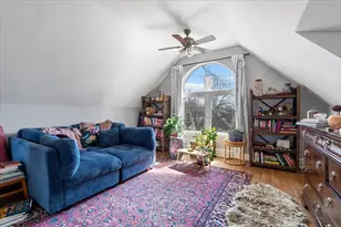 2156 W Belle Plaine Ave, Chicago, IL 60618 - Photo 16