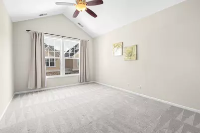 360 Promontory Lane #B, Wauconda, IL 60084 - Photo 12