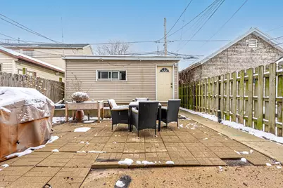 3115 N Oakley Avenue, Chicago, IL 60618 - Photo 42