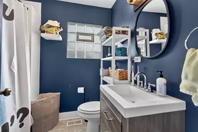 3115 N Oakley Avenue, Chicago, IL 60618 - Photo 16