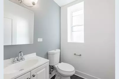 2038 E 73rd Street, Chicago, IL 60649 - Photo 10