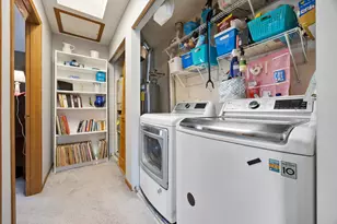 273 Doral Ct, Elk Grove Village, IL 60007 - Photo 12