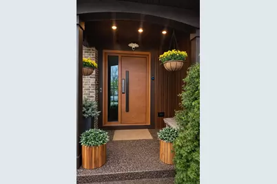 55 Willow Road, Wheeling, IL 60090 - Photo 2