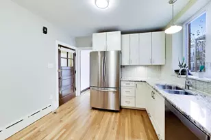 5907 N Rockwell St, Chicago, IL 60659 - Photo 10