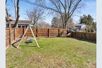 300 Norton Street, Lombard, IL 60148 - Photo 28