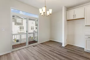 857 Finley Dr, Aurora, IL 60504 - Photo 10