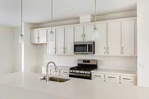 857 Finley Dr, Aurora, IL 60504 - Photo 8