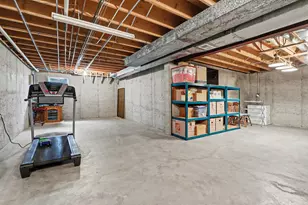 617 Misty Creek Dr, New Lenox, IL 60451 - Photo 22