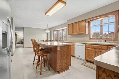 617 Misty Creek Drive, New Lenox, IL 60451 - Photo 12