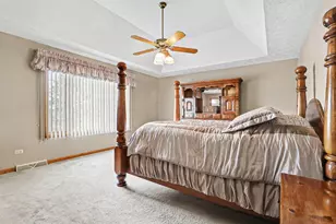 617 Misty Creek Dr, New Lenox, IL 60451 - Photo 16