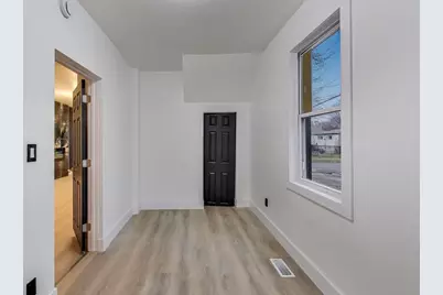 1117 W 57th Street, Chicago, IL 60621 - Photo 12