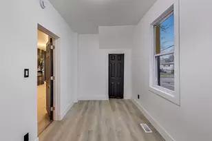 1117 W 57th St, Chicago, IL 60621 - Photo 12