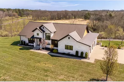 9909 Decatur Road, Marion, IL 62959 - Photo 2