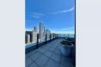 60 E Monroe Street #2205, Chicago, IL 60603 - Photo 14