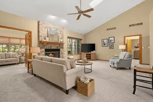 30338 Pebble Beach Cir, Genoa, IL 60135 - Photo 8