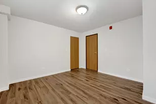 4747 W 19th St, Cicero, IL 60804 - Photo 4