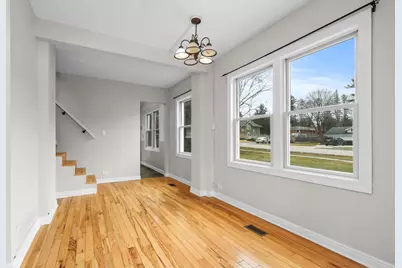 113 Gladys Avenue, Fox River Grove, IL 60021 - Photo 4