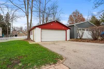 113 Gladys Avenue, Fox River Grove, IL 60021 - Photo 22