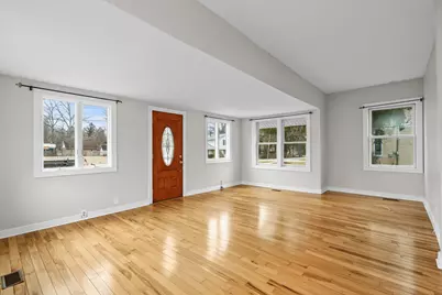 113 Gladys Avenue, Fox River Grove, IL 60021 - Photo 2