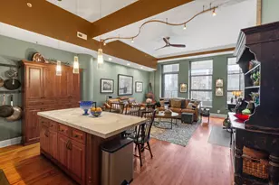 165 N Canal St, Chicago, IL 60606 - Photo 10