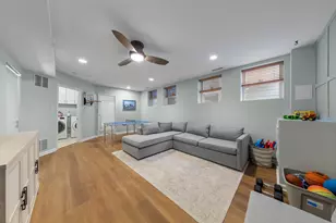 3736 N Janssen Ave, Chicago, IL 60613 - Photo 18
