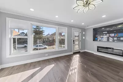 4740 S Rockwell Street, Chicago, IL 60632 - Photo 2