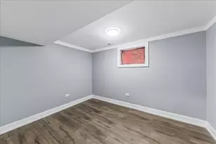 4740 S Rockwell St, Chicago, IL 60632 - Photo 18