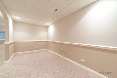 2059 Broadmoor Lane, Vernon Hills, IL 60061 - Photo 32