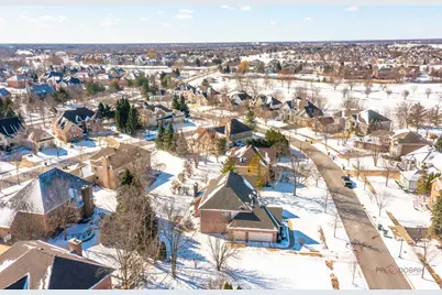 2059 Broadmoor Lane, Vernon Hills, IL 60061 - Photo 56