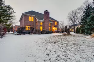 2059 Broadmoor Ln, Vernon Hills, IL 60061 - Photo 48