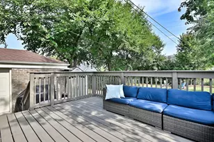 593 S Edgewood Ave, Elmhurst, IL 60126 - Photo 36