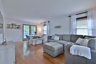 593 S Edgewood Ave, Elmhurst, IL 60126 - Photo 6