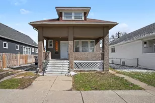 11315 S Stewart Ave, Chicago, IL 60628 - Photo 1