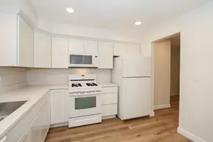 1122 Danvers Ct, Schaumburg, IL 60193 - Photo 14