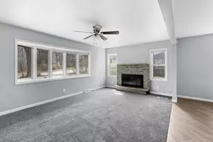 2412 W 3rd St, Coal Valley, IL 61240 - Photo 14