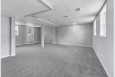 2412 W 3rd Street, Coal Valley, IL 61240 - Photo 26