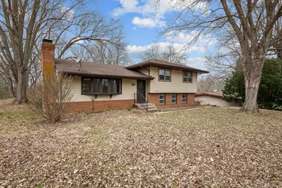 2412 W 3rd Street, Coal Valley, IL 61240 - Photo 2