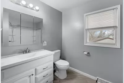 2412 W 3rd Street, Coal Valley, IL 61240 - Photo 22