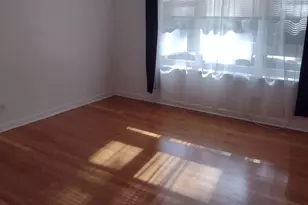 5335 N California Ave, Chicago, IL 60625 - Photo 6