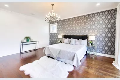 1518 W Cortez Street #3W, Chicago, IL 60642 - Photo 36