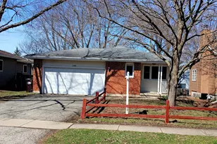 1388 Gardina Vista, Crystal Lake, IL 60014 - Photo 1