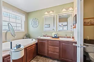 3015 N 1600 East Rd, Clifton, IL 60927 - Photo 22