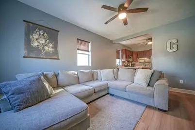 334 N 14th, Rochelle, IL 61068 - Photo 2