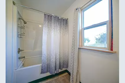 334 N 14th, Rochelle, IL 61068 - Photo 18