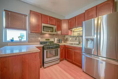 334 N 14th, Rochelle, IL 61068 - Photo 6