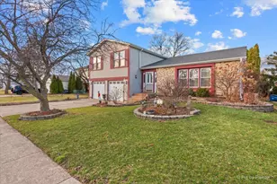 18 Hesterman Dr, Glendale Heights, IL 60139 - Photo 1