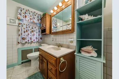 5541 W Ardmore Avenue, Chicago, IL 60646 - Photo 10